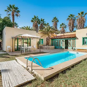 Colliure , Costa Adeje (Tenerife) España